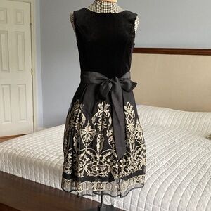 Madison Leigh Black and Gold Velvet and Embroidered Lace Midi Dress
